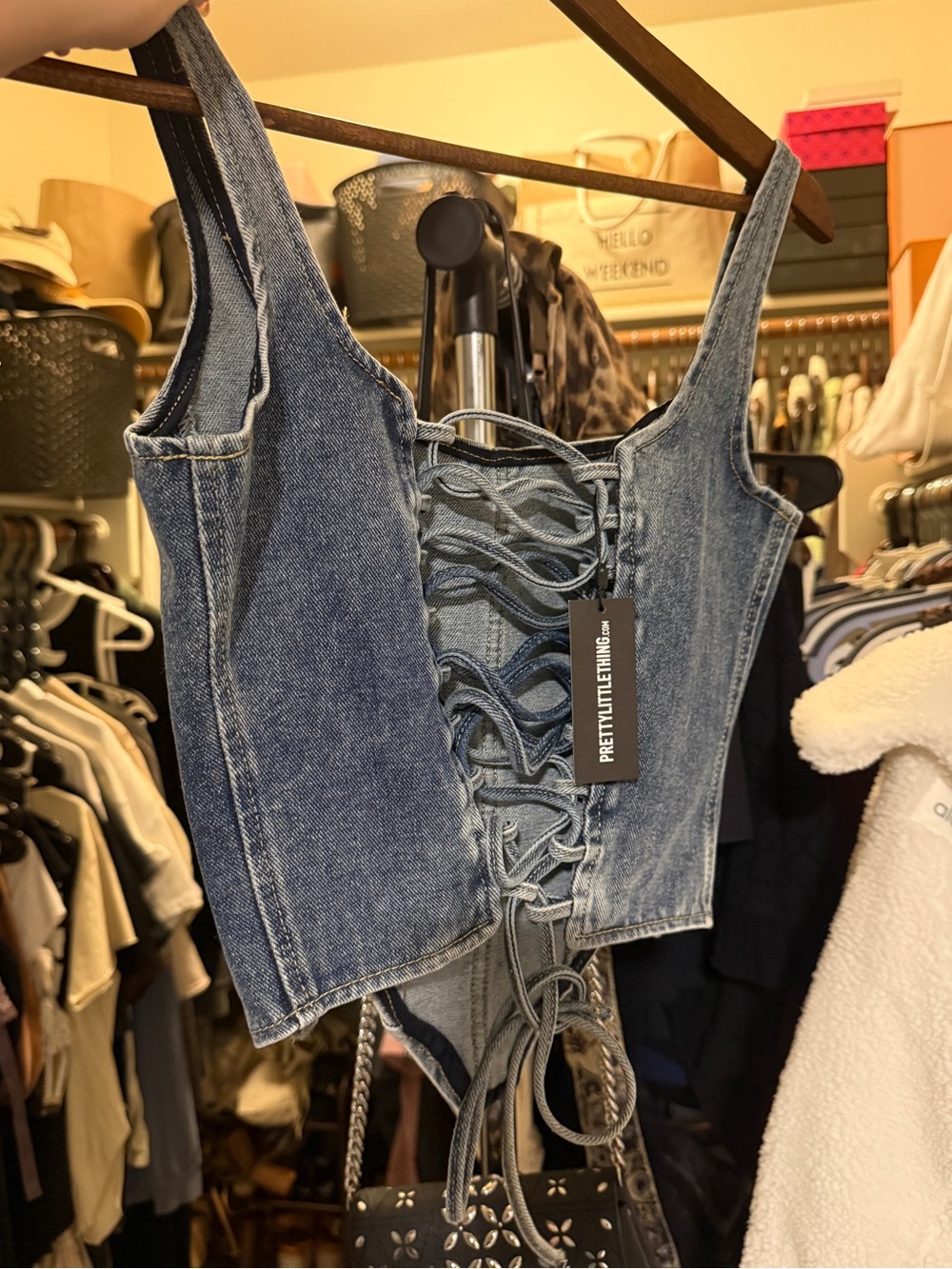 PrettyLittleThing Washed Blue Denim Corset crop top - Picture 5 of 8